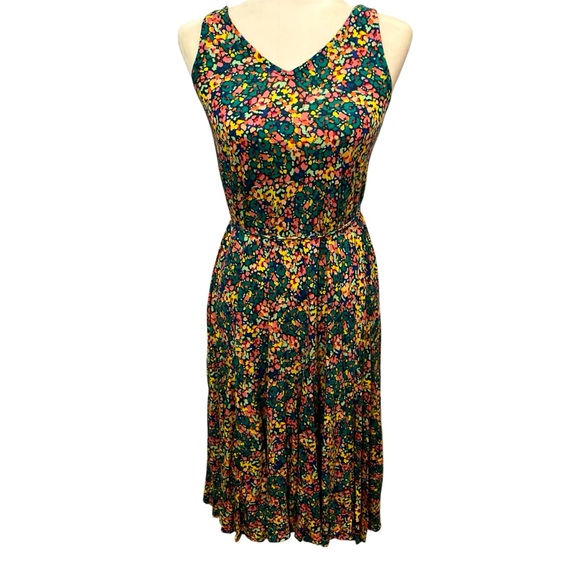 LOFT Dresses & Skirts - LOFT Midi Floral Dress